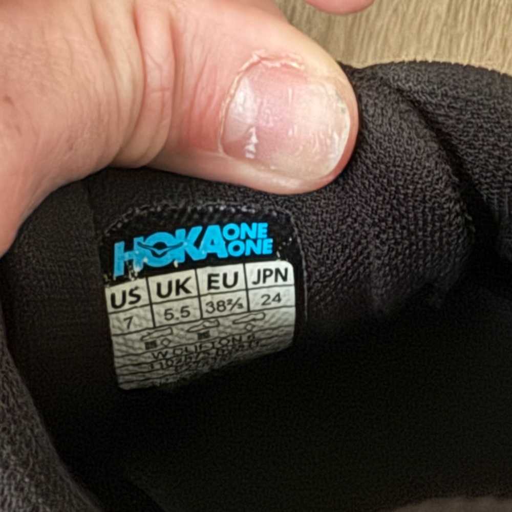 Hoka One One Clifton 6 Black & White Women’s Running Shoes Sneakers Size 7 - Picture 6 of 8